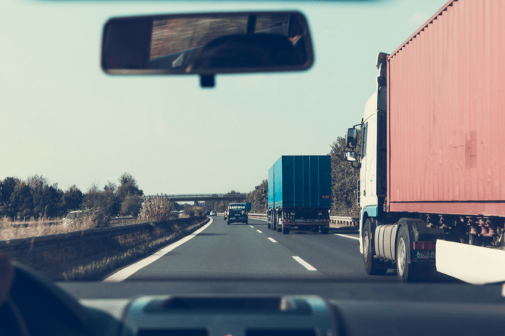 El Ecommerce ha aumentado la presencia de los camones pesados en los caminos de los EU