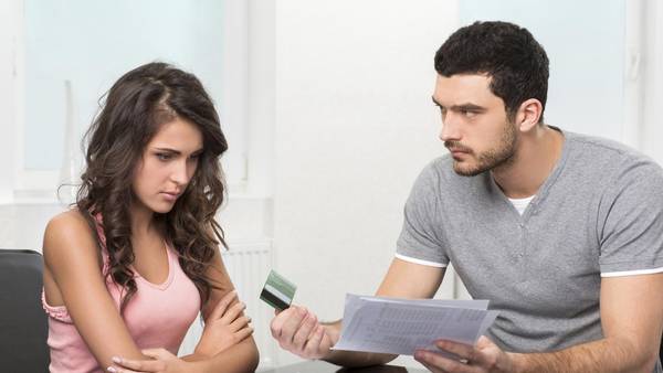 Conoce los problemas financieros que afectan el matrimonio y evítalos